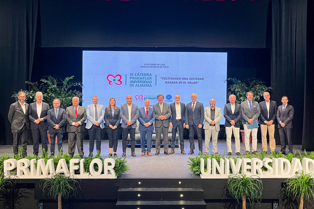 CÁTEDRA 2023 - FOTO DE FAMILIA